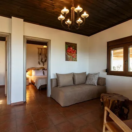 Dom wakacyjny Casa Del Olivar Develíkia