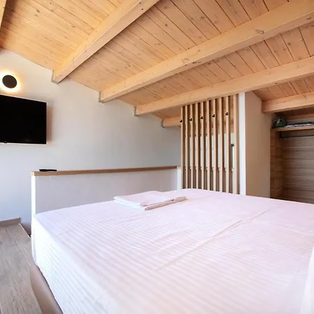 Vakantiehuis Casa Del Olivar Develíkia