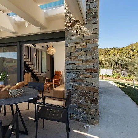 Casa Del Olivar Vakantiehuis Develíkia