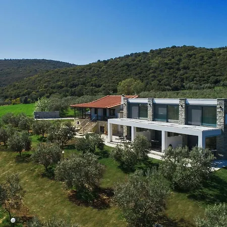 Casa Del Olivar Develikia