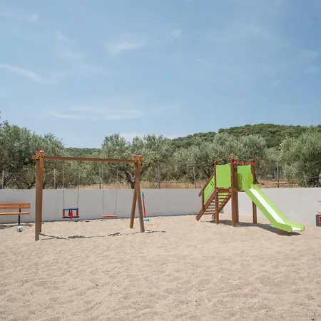 Casa Del Olivar Vakantiehuis Develíkia